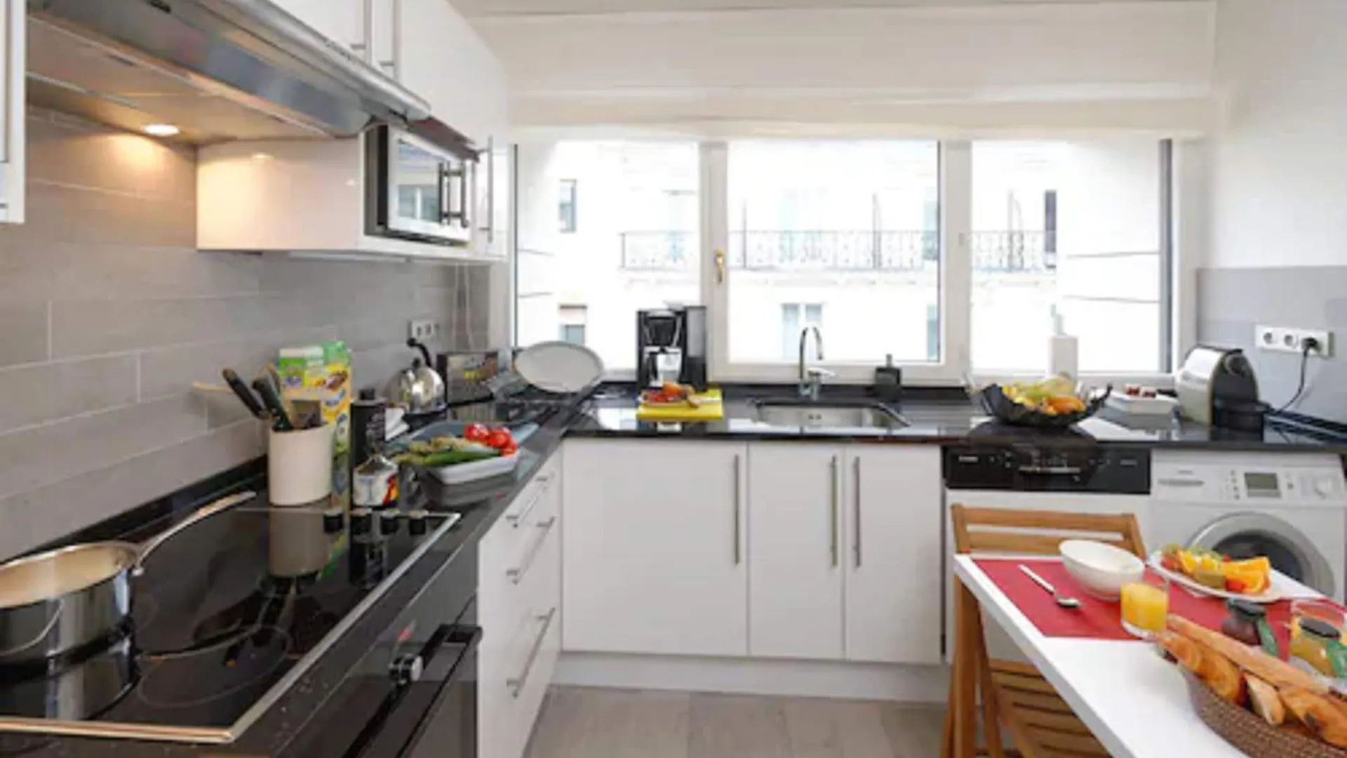 Residence Alma Marceau Paris 4*,  France