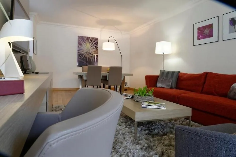 **** Aparthotel Residence Alma Marceau Paris France